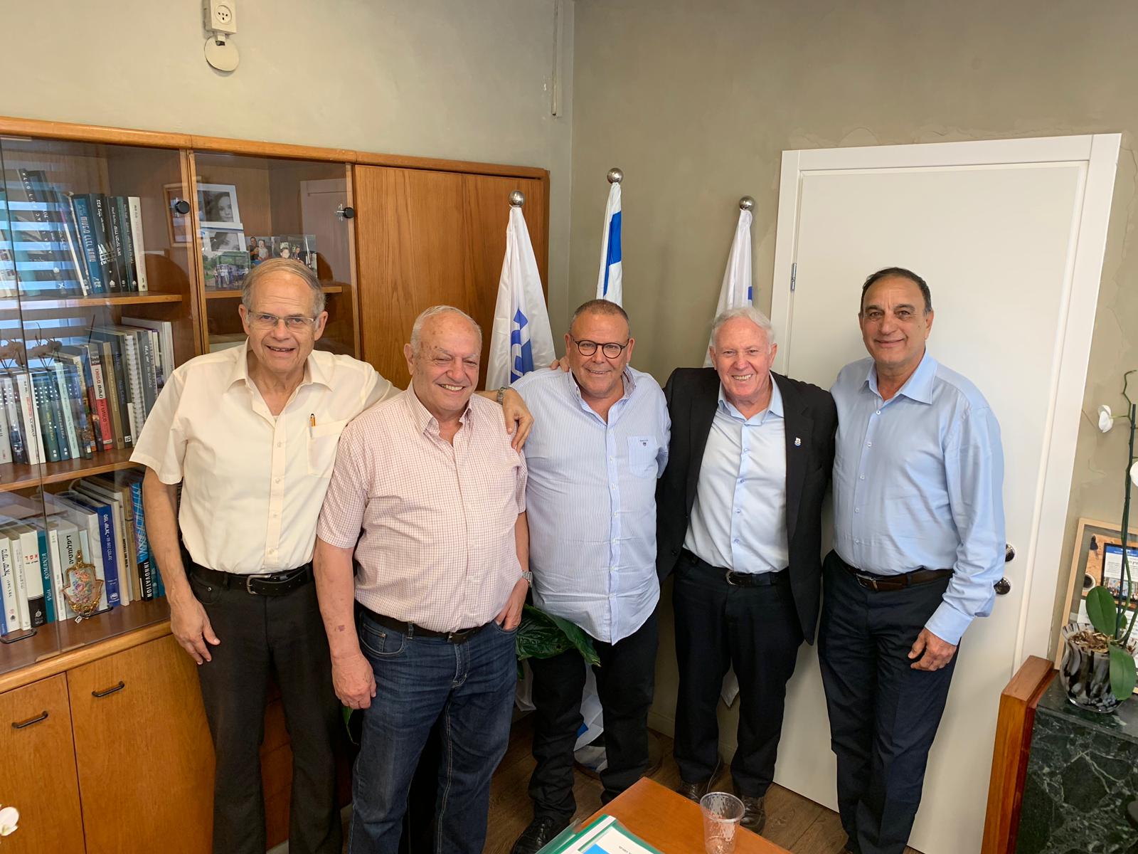 הנהלת ארגון צוות בפגישה עם יו"ר ההסתדרות ארנון בר דוד