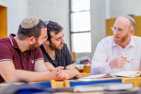 ירחי כלה – תורת מנחם 