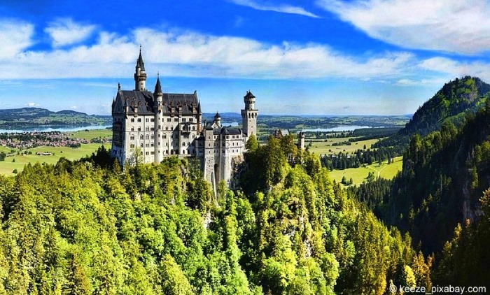8 הטירות הקסומות של אירופה