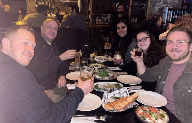 תמונה מתוך ביקור בבורסה ליהלומים והרצאה של אייל שירזי, מנכ״ל Diamonds