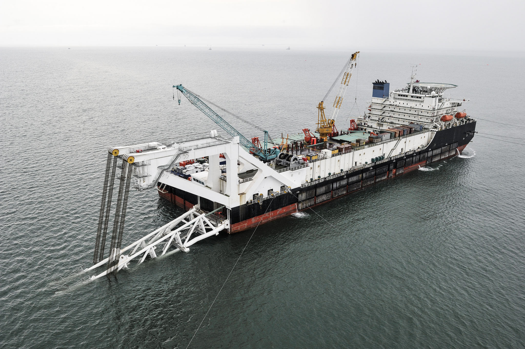 ship-cable-l...